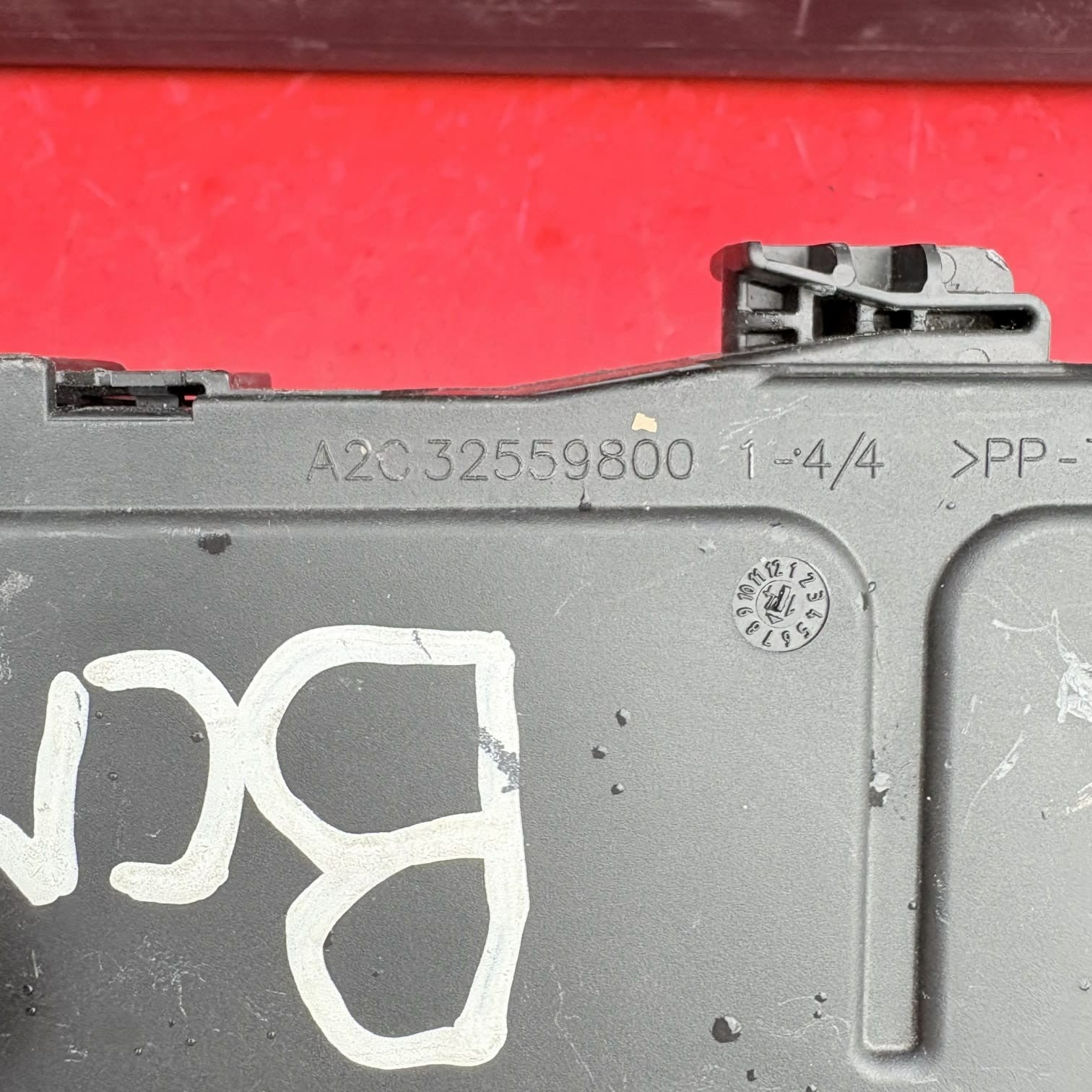 NISSAN QASHQAI 2006-2013 J11 BODY CONTROL MODULE (BCM) 284b14cb8b