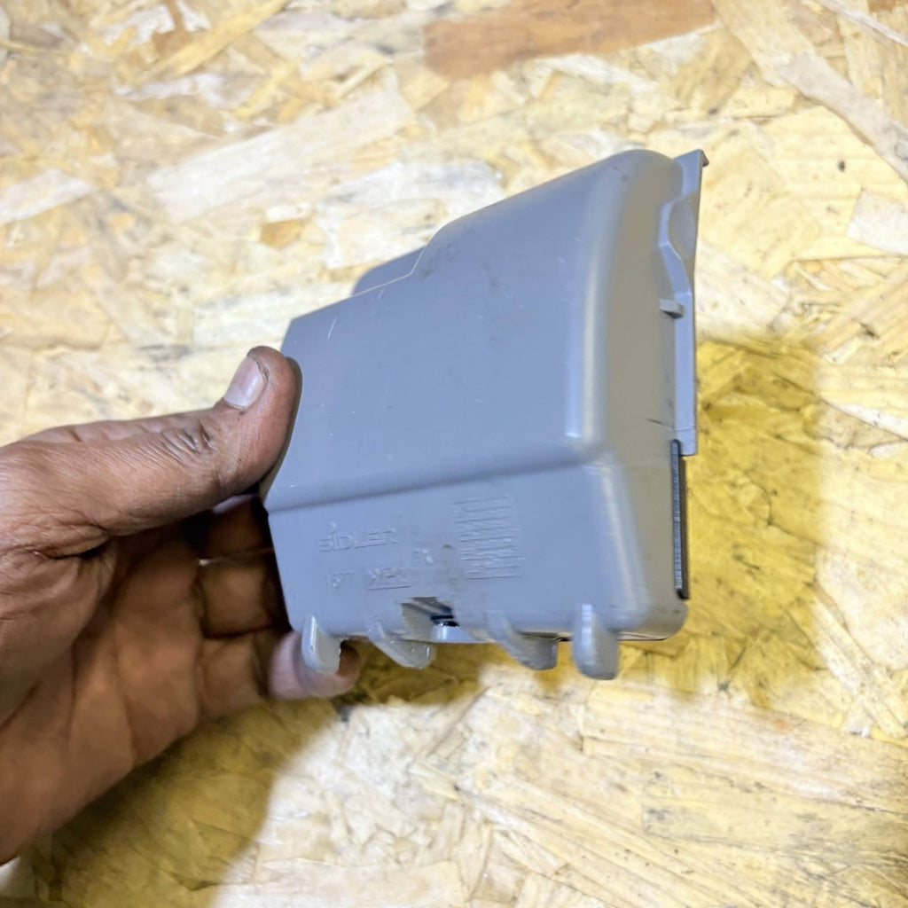 TOYOTA TT FRONT ASH TRAY 1577
