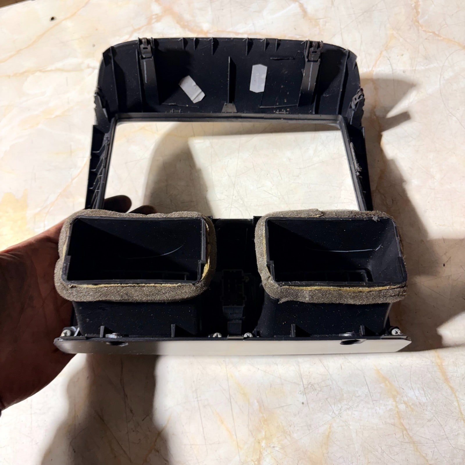 Honda CR-V MK2 2002-2006 Dashboard Central Air Vent Radio Bezel Trim 77250S9A013