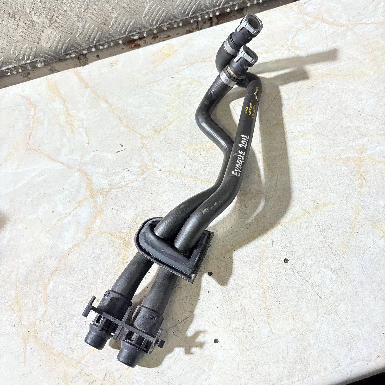 RANGE ROVER EVOQUE L538 Water Coolant Hoses 6G91-18C266-CG 6G91-18K293