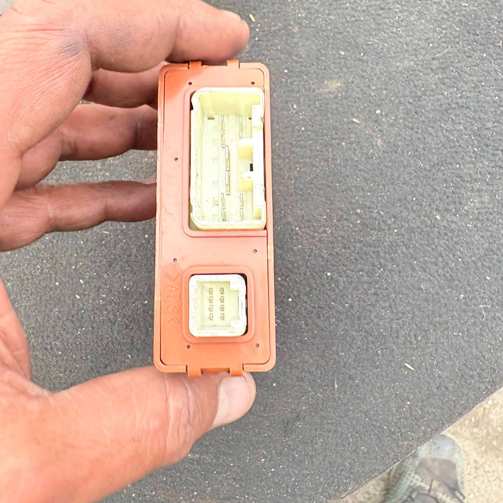 TOYOTA PRIUS 2015 Control Unit Denso 89815-47010