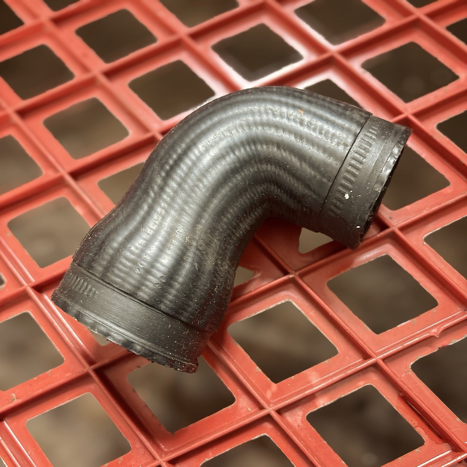 AUDI TT MK1 8N QUATTRO TURBO PRESSURE HOSE PIPE 06A145832M 1998-2006