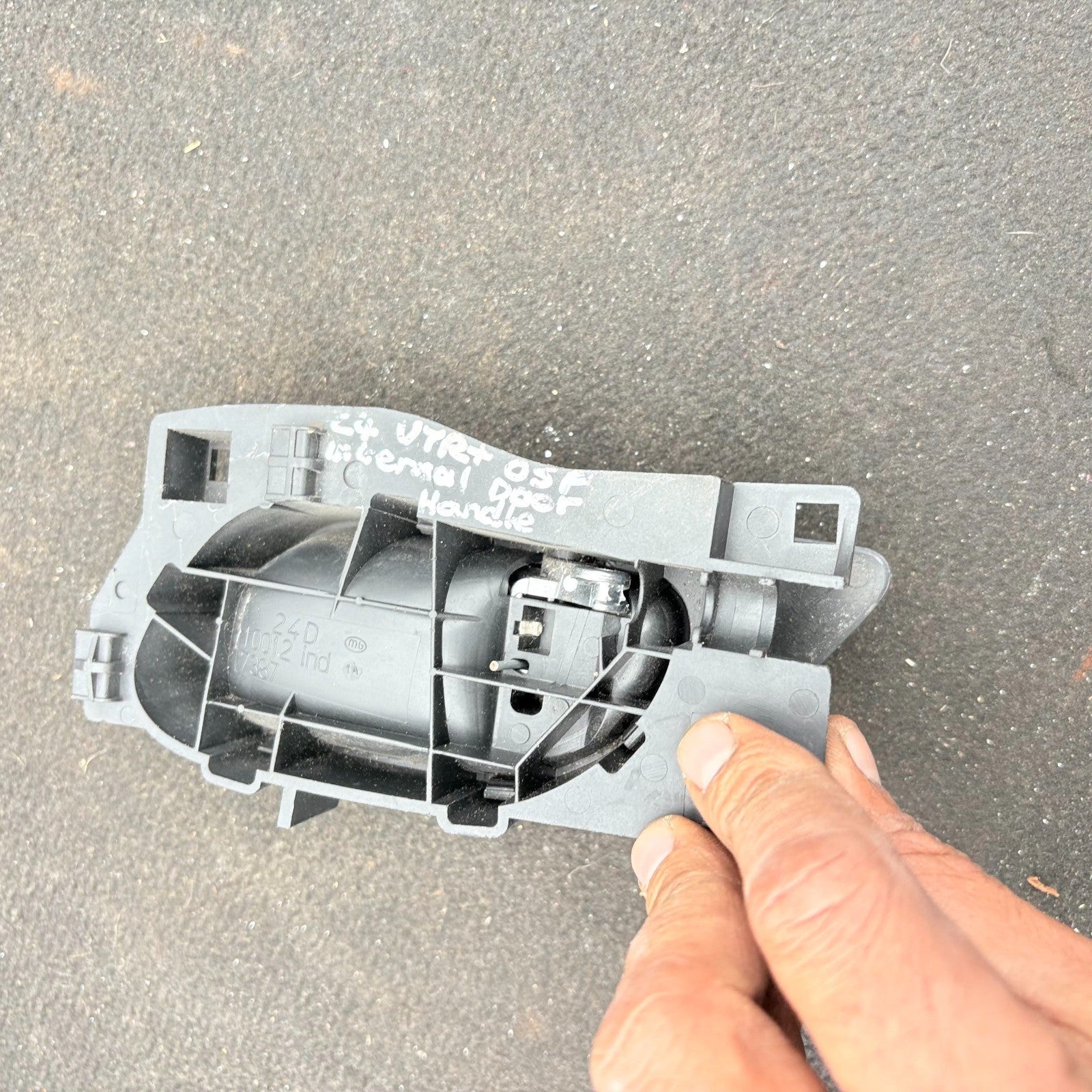 CITROEN C4 VTR PLUS INTERIOR DOOR HANDLE FRONT RIGHT DRIVER SIDE 04-10