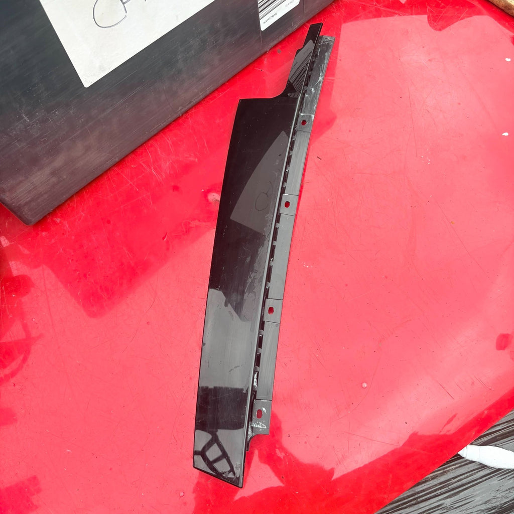 BMW 1 Series F20 5 Door 2011-2019 Right B Pillar Outer Trim 51347276964 7276964