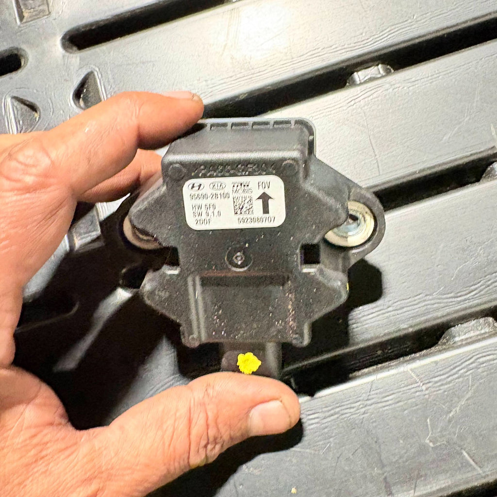 Hyundai i20 MK1 2008-2014 Yaw Rate Sensor ESP 95690-2B100