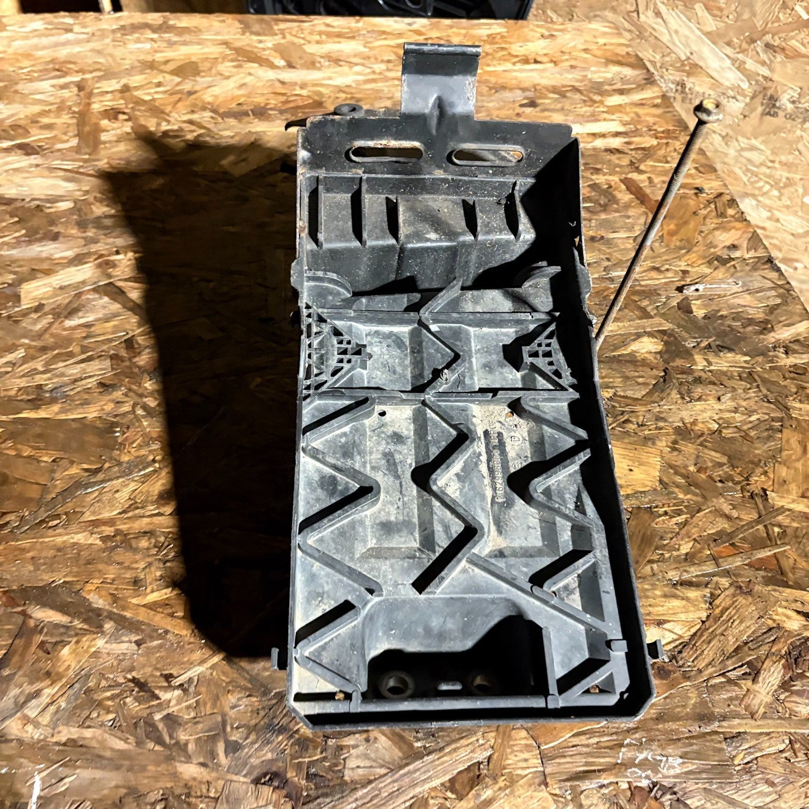 Fiat Scudo 1996-2006 Battery Tray 1462998080 Engine Bay Support Bracket
