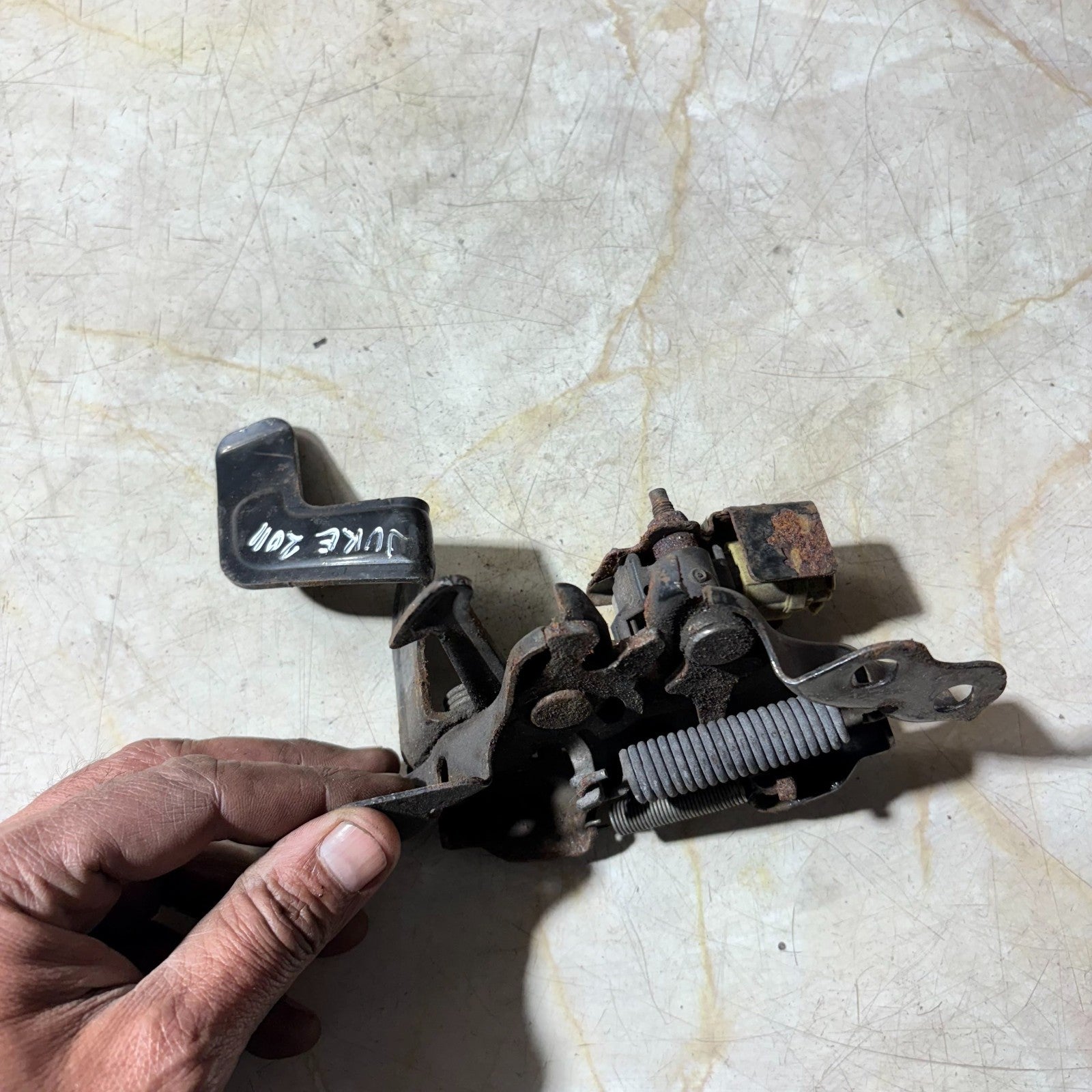 Nissan Juke 2011 BONNET LOCK HOOD CATCH