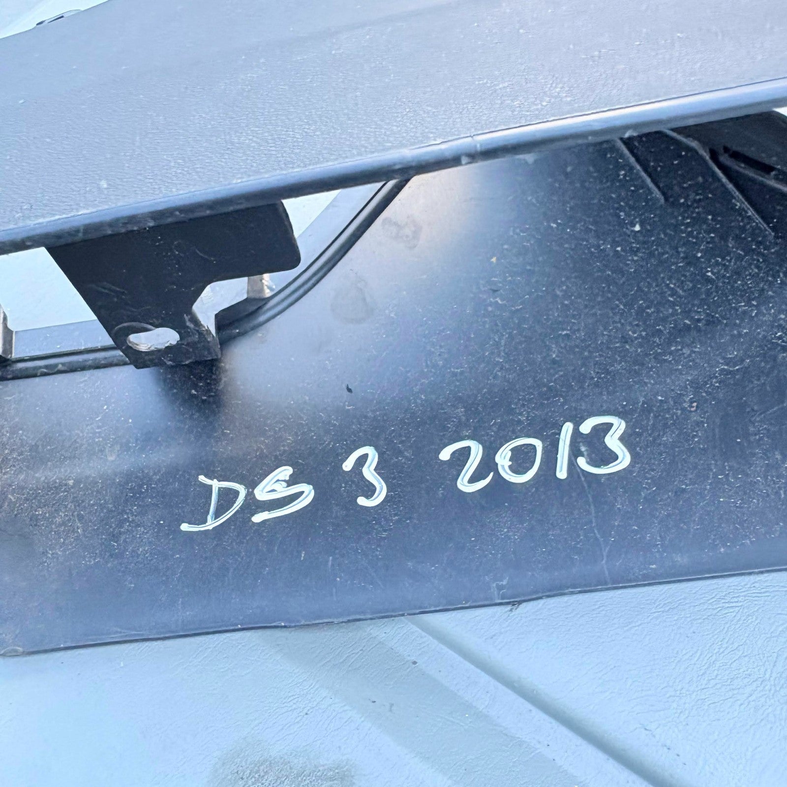 Citroen DS3 2009-2016 DS 3 2018 Centre Console Tunnel Trim 98015784 98015784ZD
