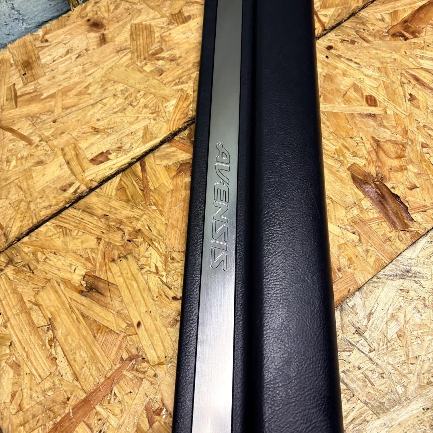 Toyota Avensis T25 2003-2006 Front LH Door Sill Scuff Plate Trim 67914-05040