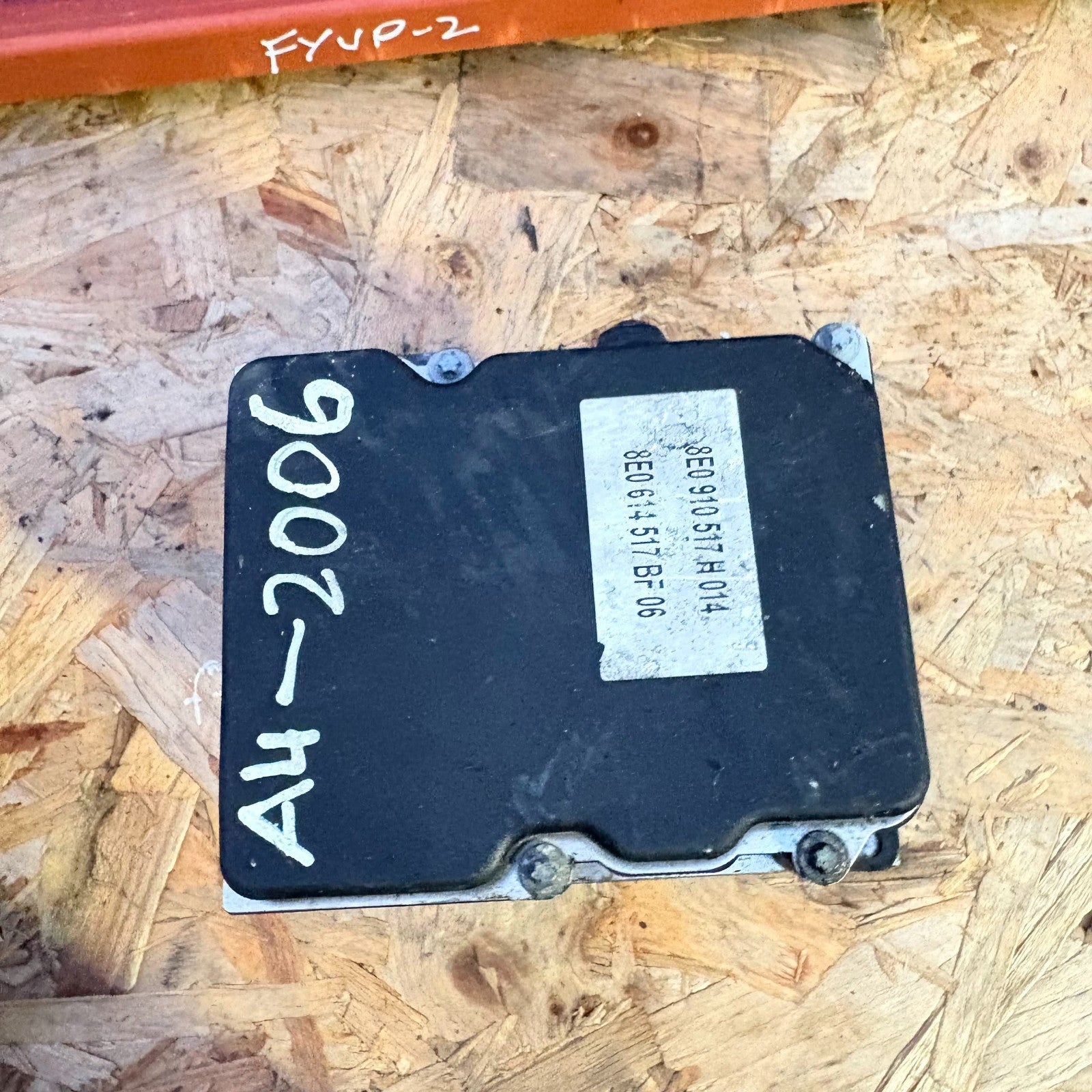 Audi A4 B7 2004-2008 ABS Pump & ECU Module 8E0910517H