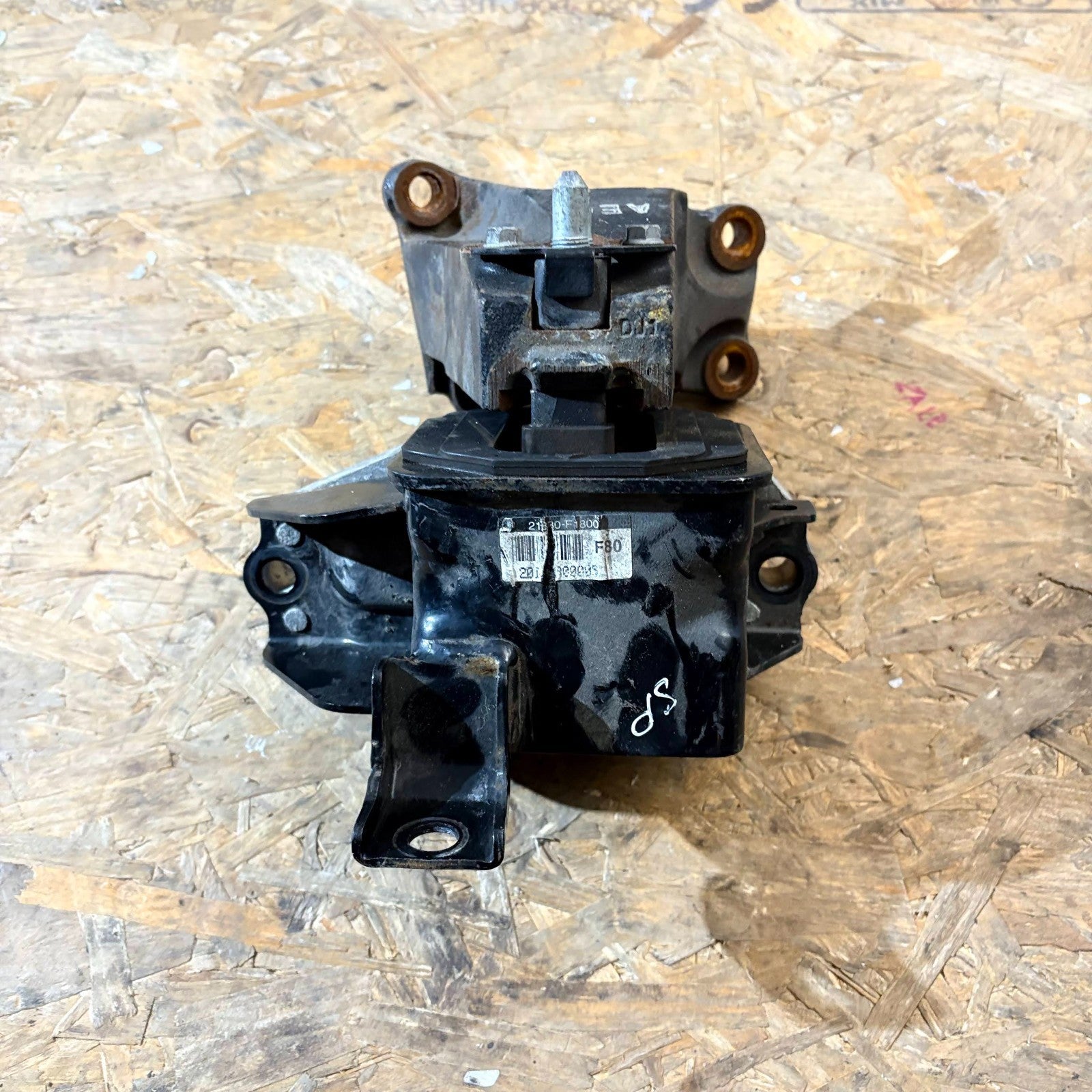 Kia Sportage Mk4 (QL/QLE) Manual Gearbox Mount Bracket Front Left 21830-F1800