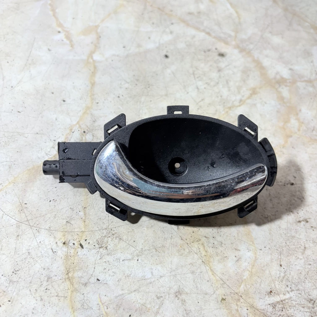 M6 2002 Door Handle Interior, Rear right for Rover 75 UK818017-74