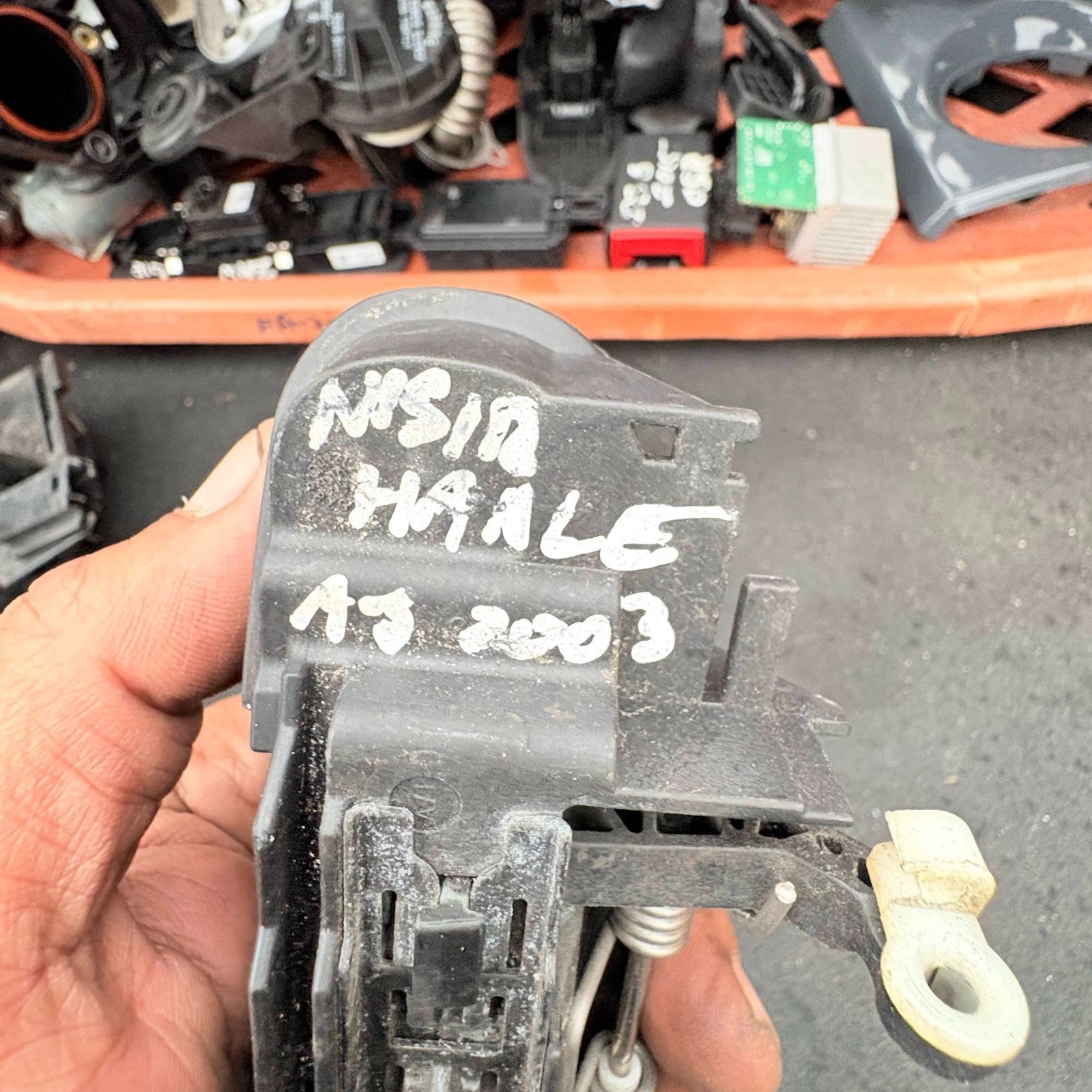 AUDI A3 MK2 EXTERIOR DOOR HANDLE REAR PASSENGER LEFT SIDE 2003