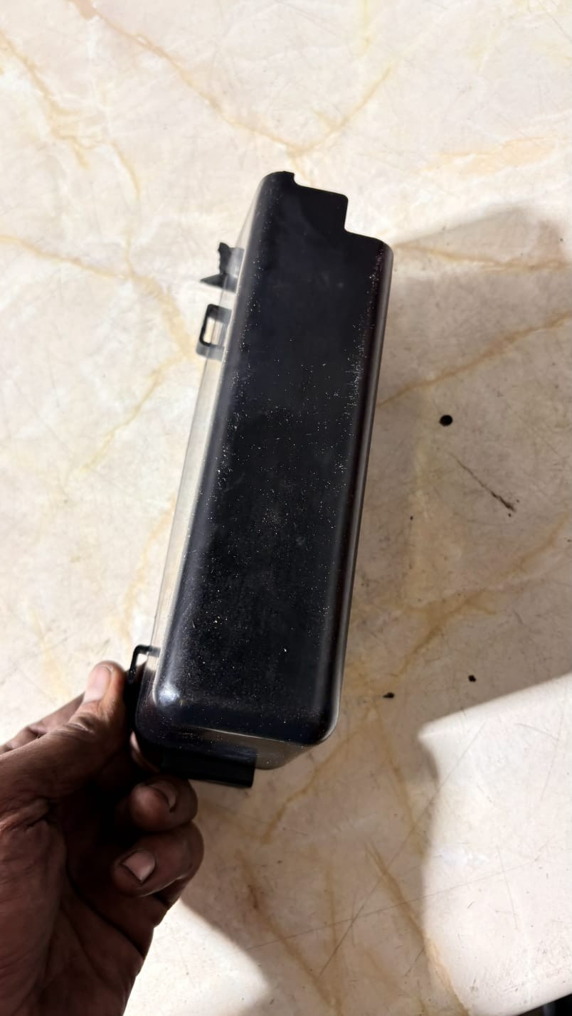 MINI ECU Cover Lid/Top for R56 R55 R57 (Pre LCI Petrol) 2754564 2011