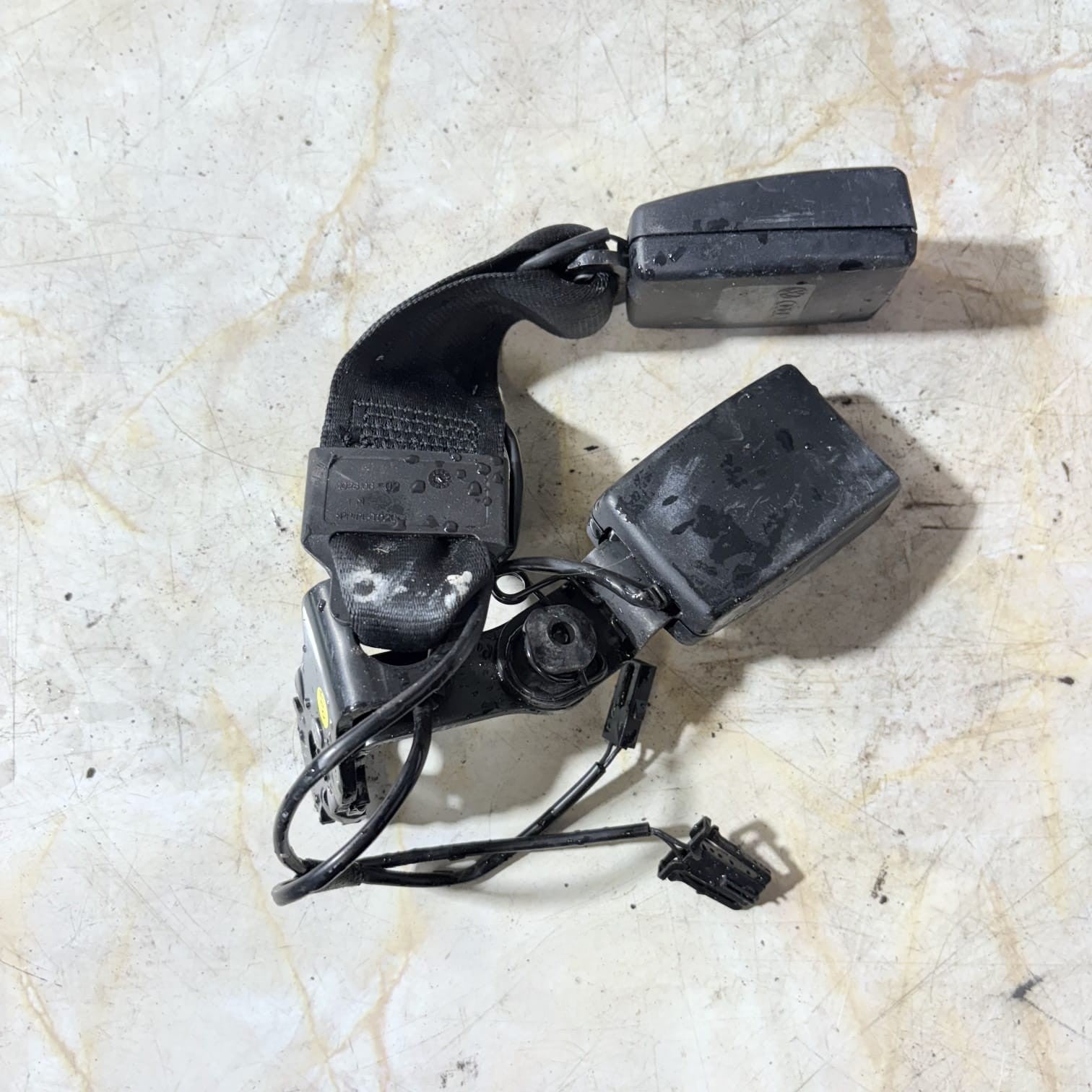 Audi A1 2014 N/S Front Passenger Seatbelt Buckle Receiver Twin 81A857739