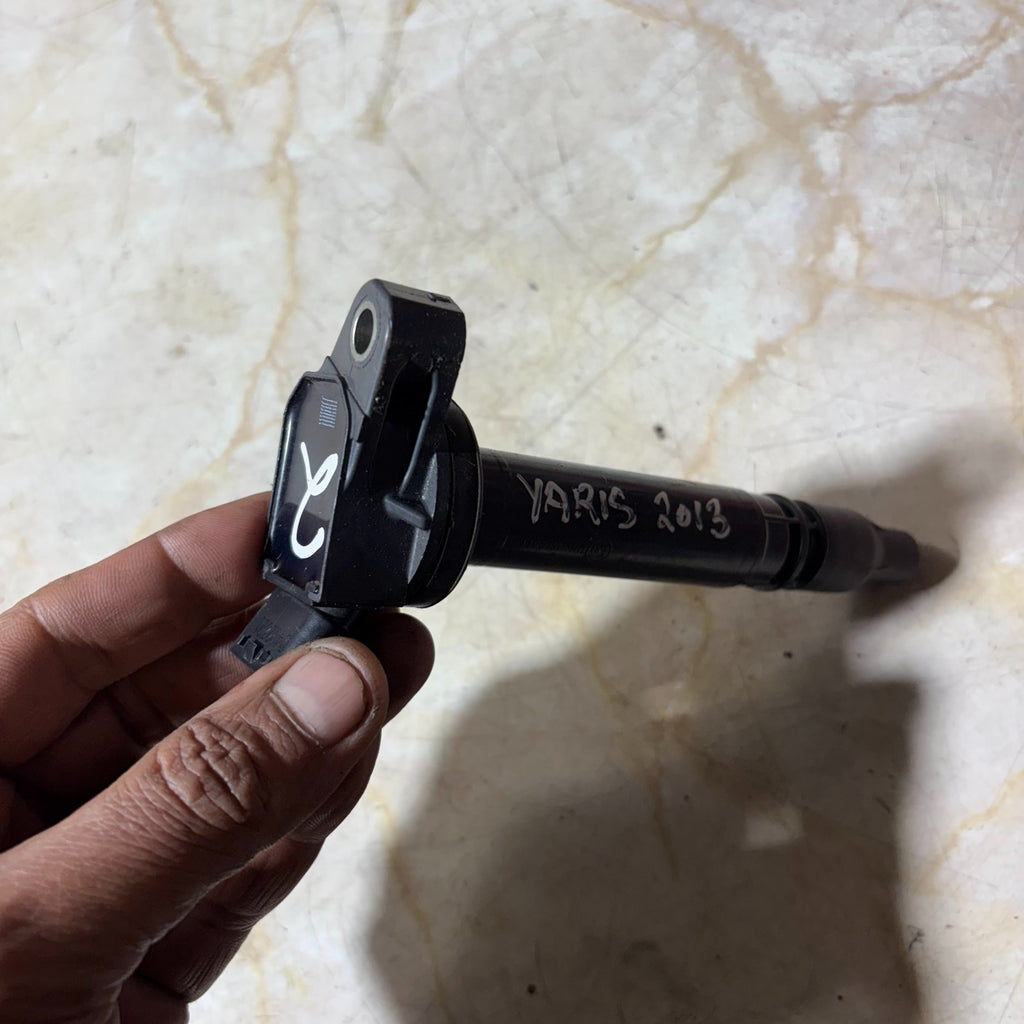 2013 TOYOTA YARIS IGNITION COIL 90919-02257