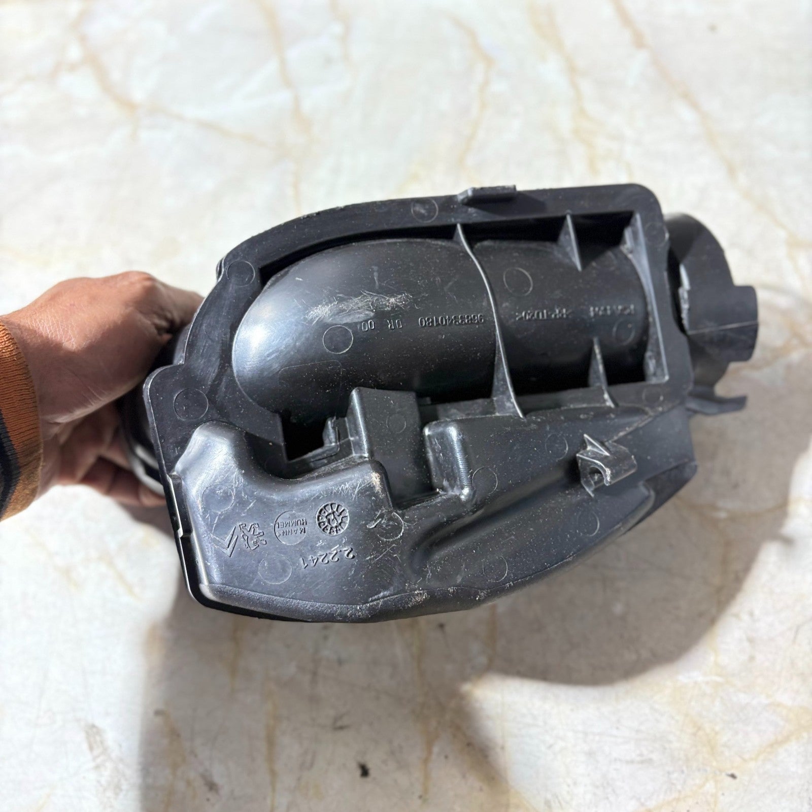 Citroen DS3 Airbox Intake Resonator Duct 9683340180/1436Q9 1.4/1.6 VTi 2009-2015
