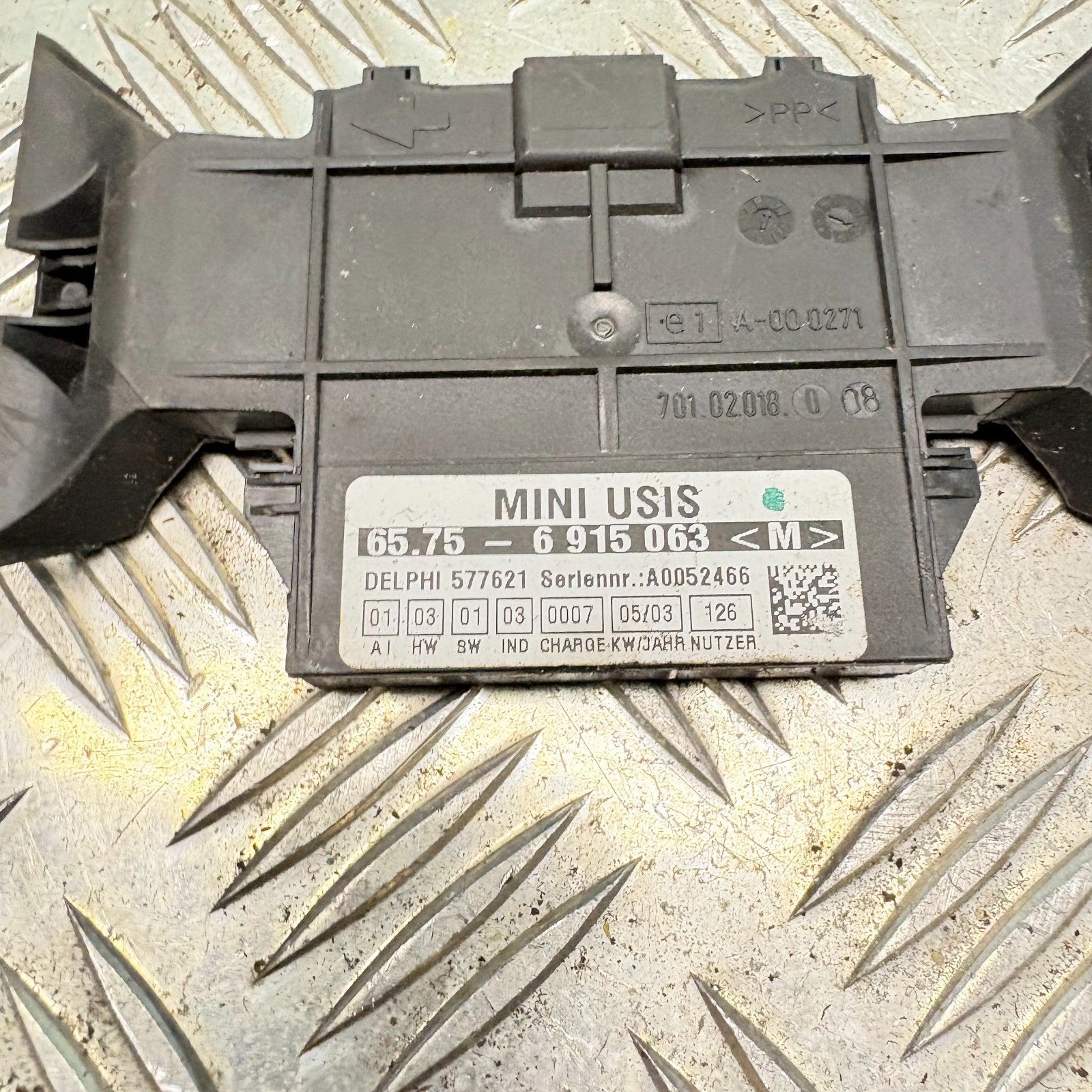 BMW MINI Cooper R50 R53 Ultrasonic Alarm Motion Sensor Module 6915063 01-06