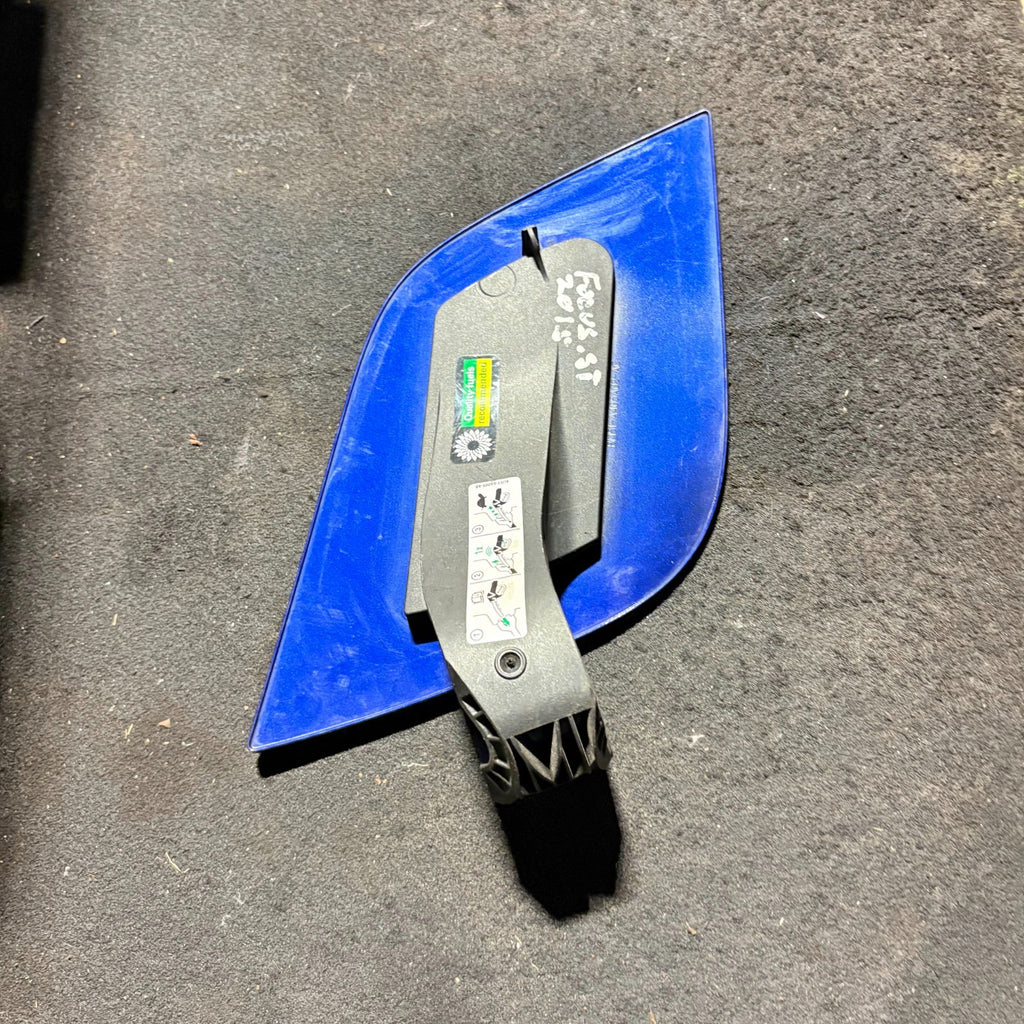 BM51-A405A02-AC FORD FOCUS FUEL FLAP BLUE 2015