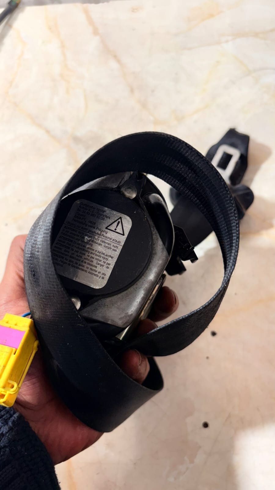 AUDI A2 SEAT BELT 6009173