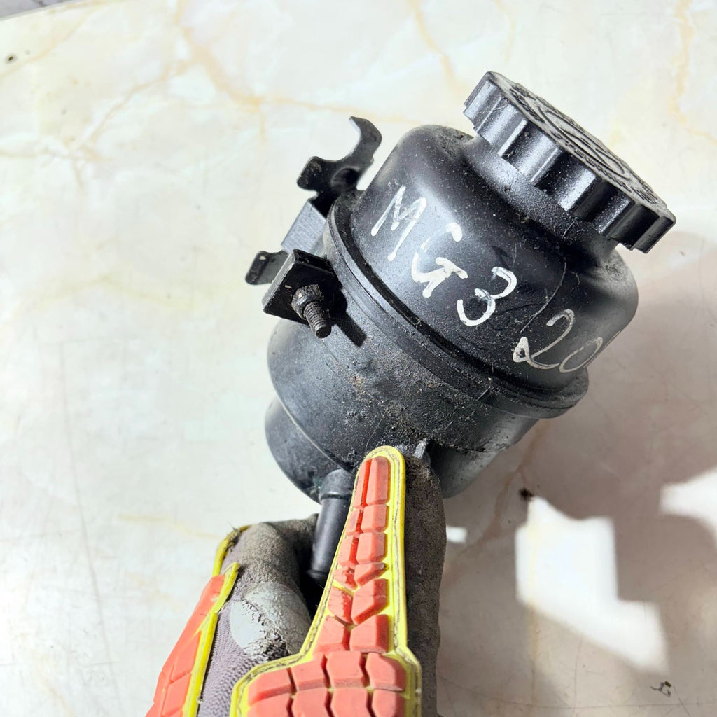 2013-2018 MG3 1.5 POWER STEERING BOTTLE TANK