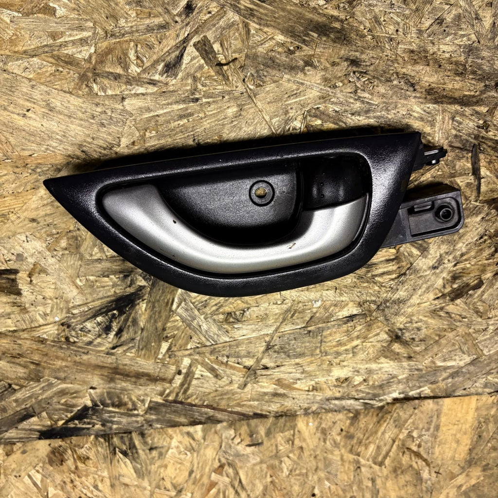 Honda Jazz 2009-2015 MK2 GE 5DR Front Right Interior Door Handle OSF