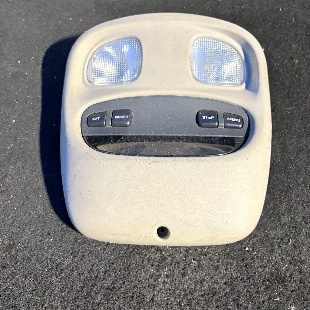 Jeep Cherokee KJ 2002-2007 Overhead Console Roof Light Clock Display 56010351AB