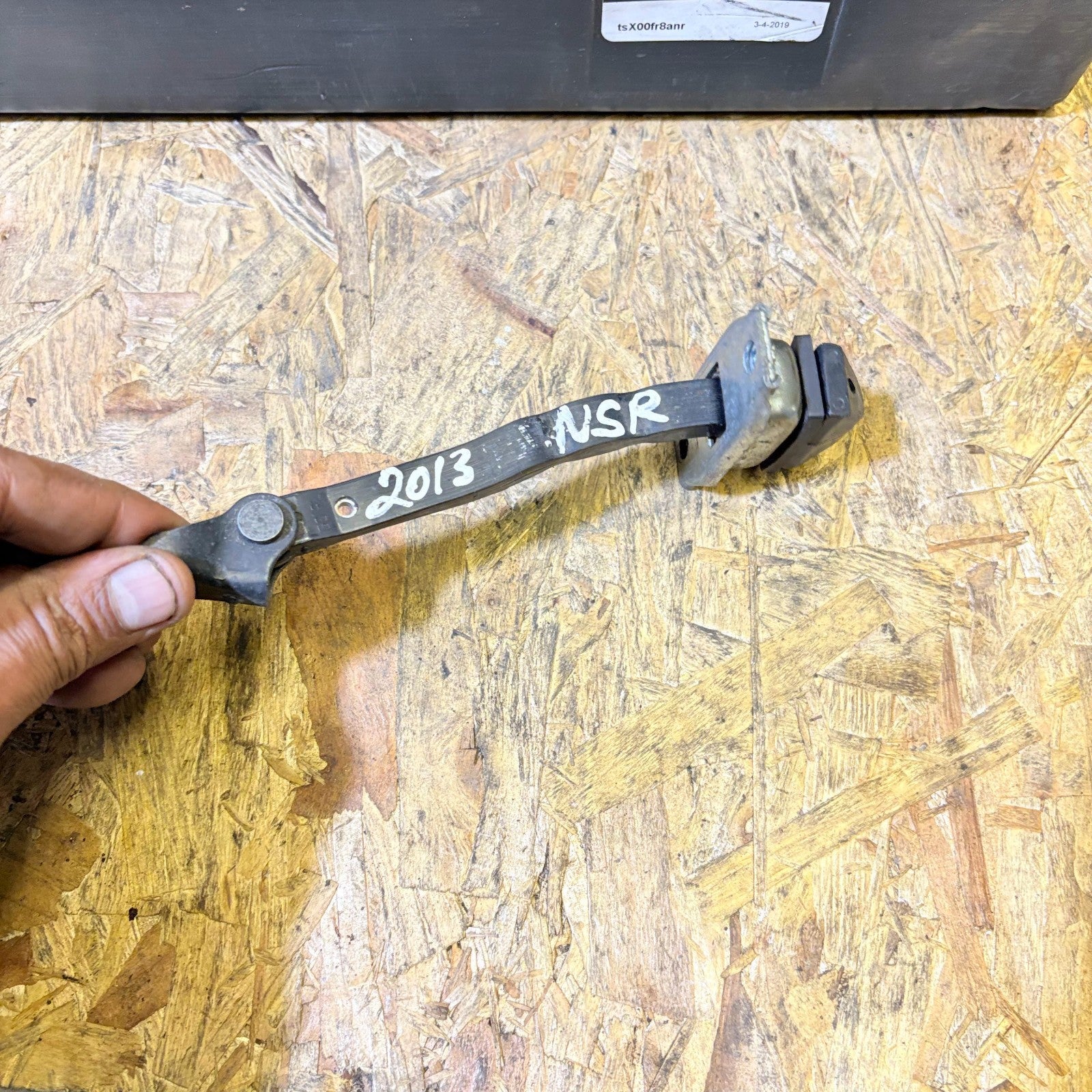 HONDA JAZZ 2013 REAR PASSENGER NEARSIDE LEFT DOOR CHECK STRAP