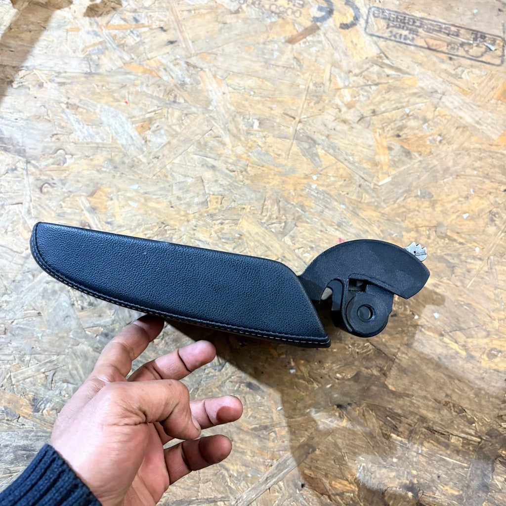 Kia Sportage Mk4 QL 2016-2021 Centre Armrest Lid Black Console