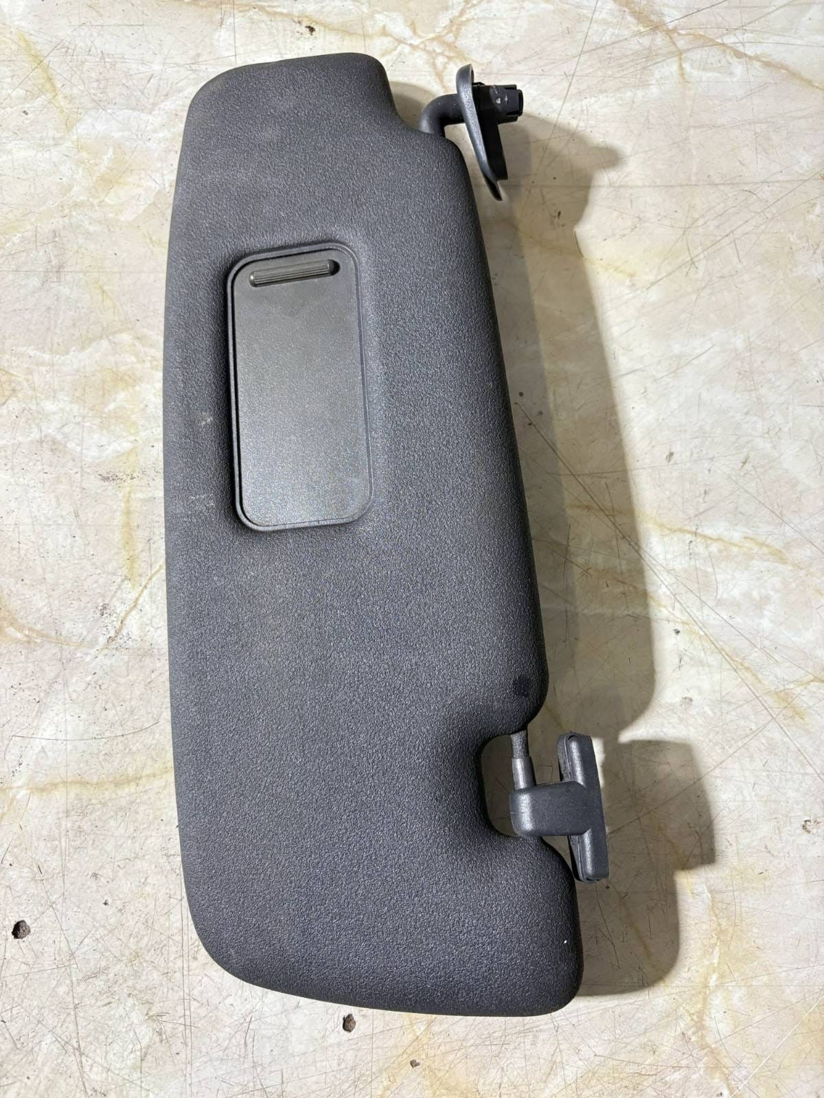 2008 Mini R56 PASSENGER FRONT SUN VISOR BLACK Part
