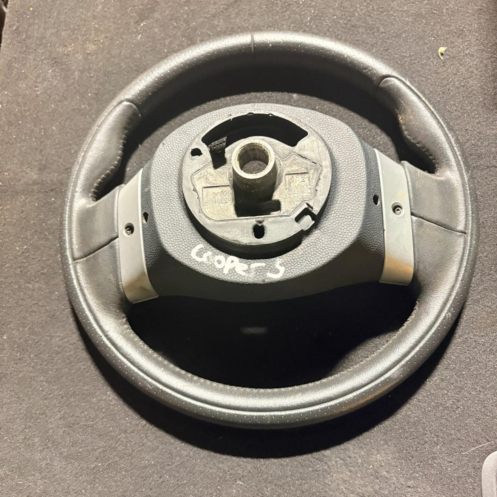 Mini Cooper R50 R53 2001-2006 Steering Wheel 3-Spoke Black 2375R5014