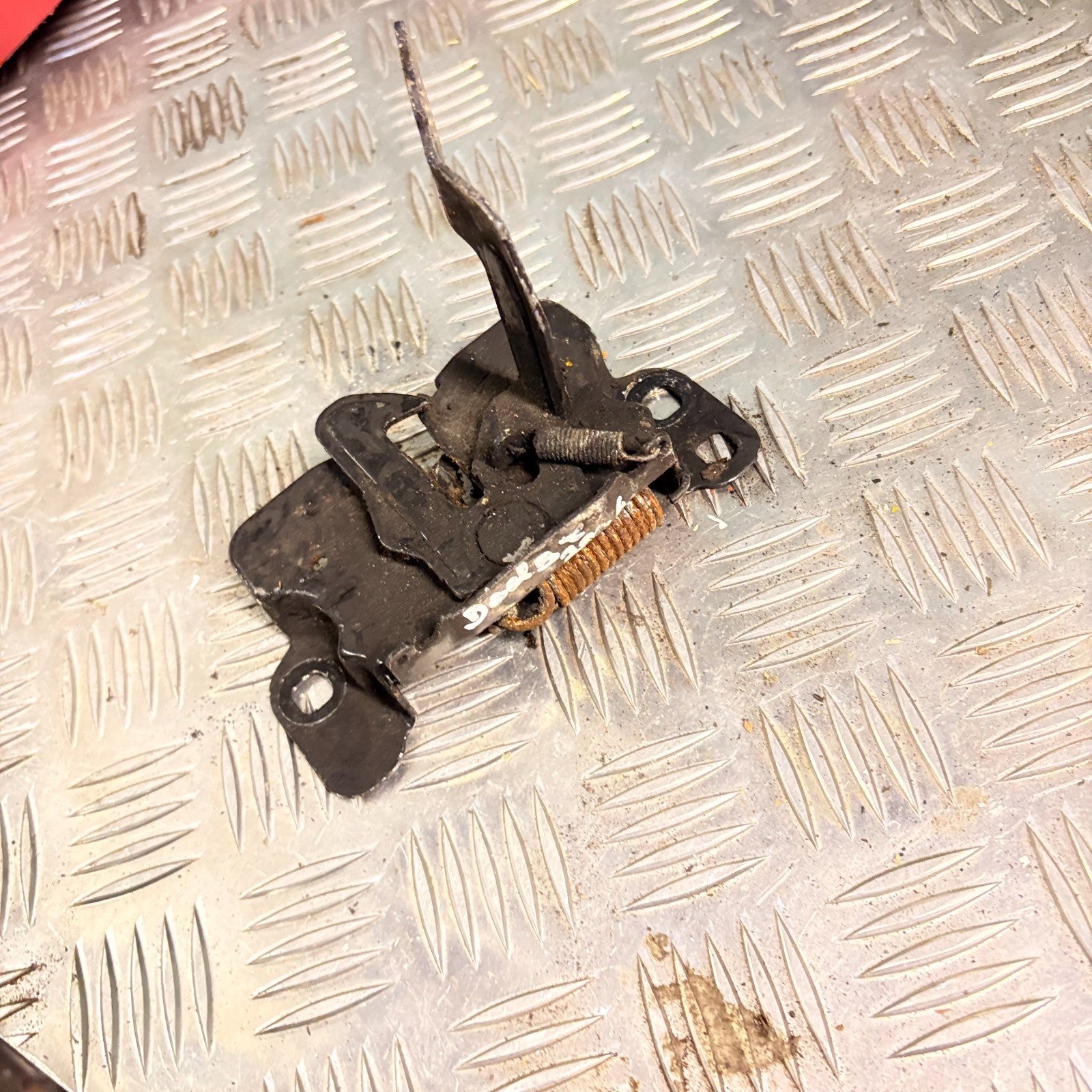 Dodge Caliber 2007-2012 Front Bonnet Hood Lock Latch Catch 5 Door Non-SRT