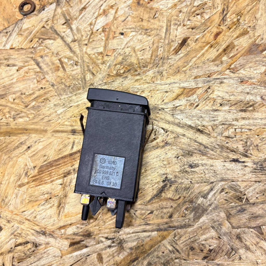 VW New Beetle/Cabriolet 2006-2010 Rear Screen Heater Switch Button 1C0959621C