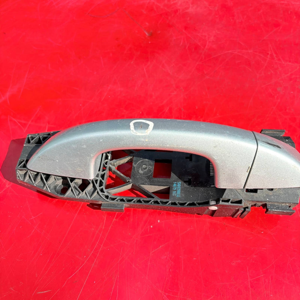 SKODA SUPERB II 3T 2008-2015 OSR Right Rear Outer Door Handle Grey 5N0839885F