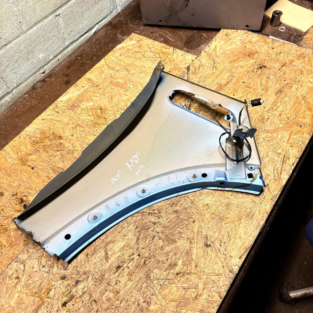 MINI One/Cooper R50/R53 2001-2006 R52 2004-2008 Passenger Front Left Wing Fender