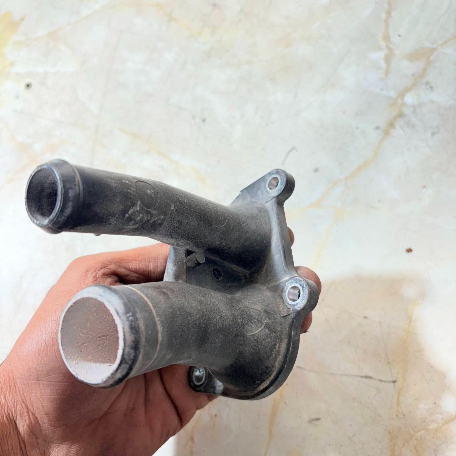 Coolant Thermostat Housing Pipe FOR FORD FIESTA 2008-2016