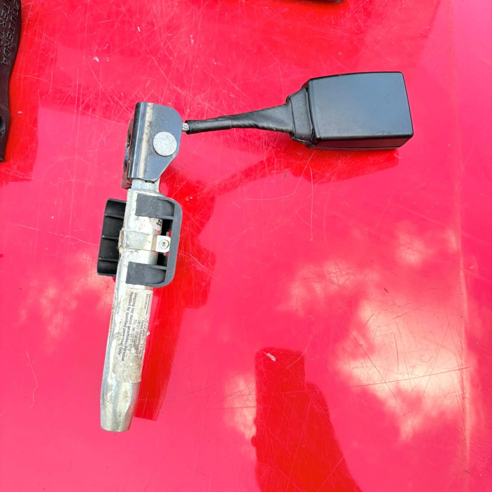 A2038681339 33010666 Seat Belt Holder(Seat Belt Buckle) Passenger rear 2016 NSR
