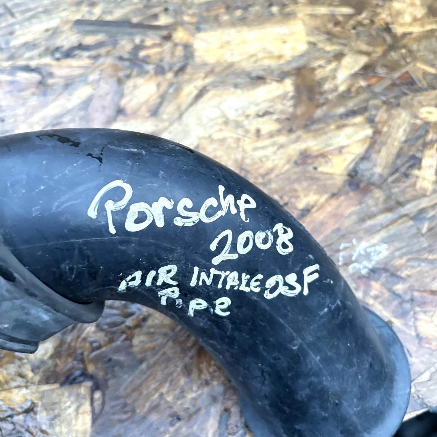 Porsche Cayenne 9P S 4.5 2008 O/S/F Air Intake Pipe 7L5129609 7L5129752 14505537