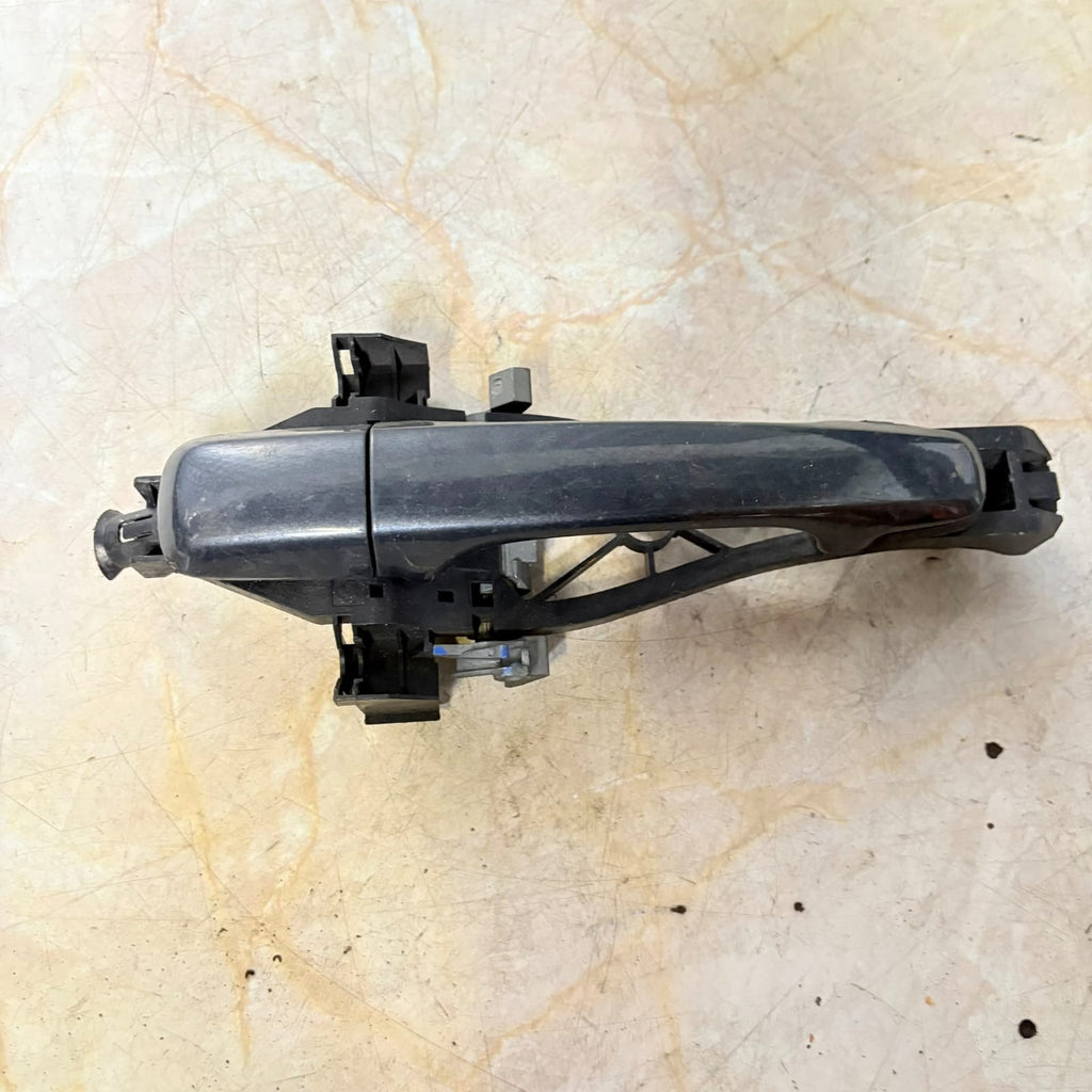 30784202 Volvo V70 III 2.5T 2009-2012 NSR Passenger Rear Exterior Door Handle