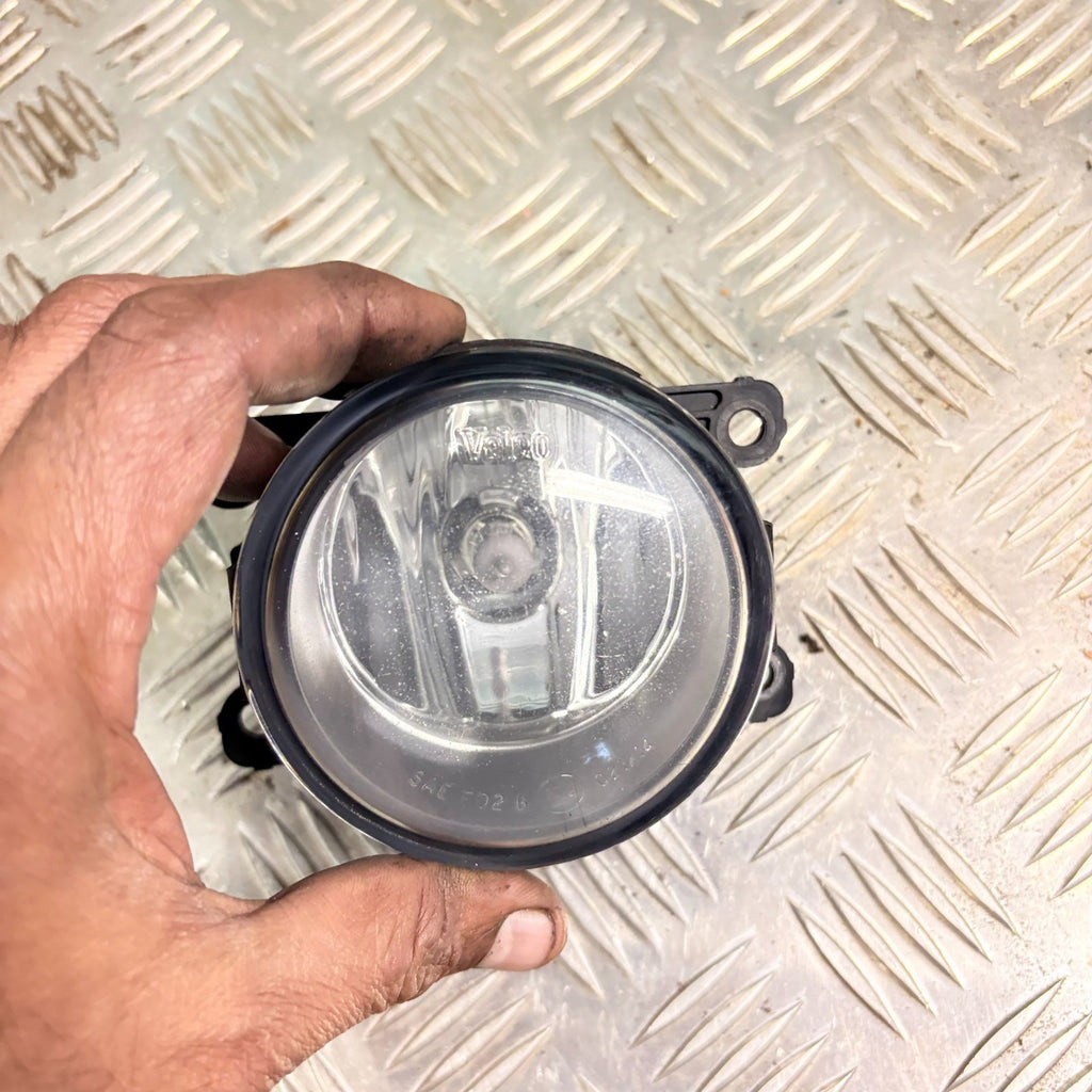 Renault Scenic MK3 2003-2009 OSF Right Side Fog Light Lens 8200074008