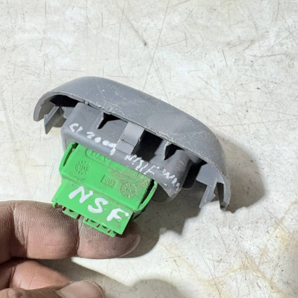 CITROEN C1 MK1 WINDOW SWITCH 74232-0H010 5DR PASSENGER FRONT 2009