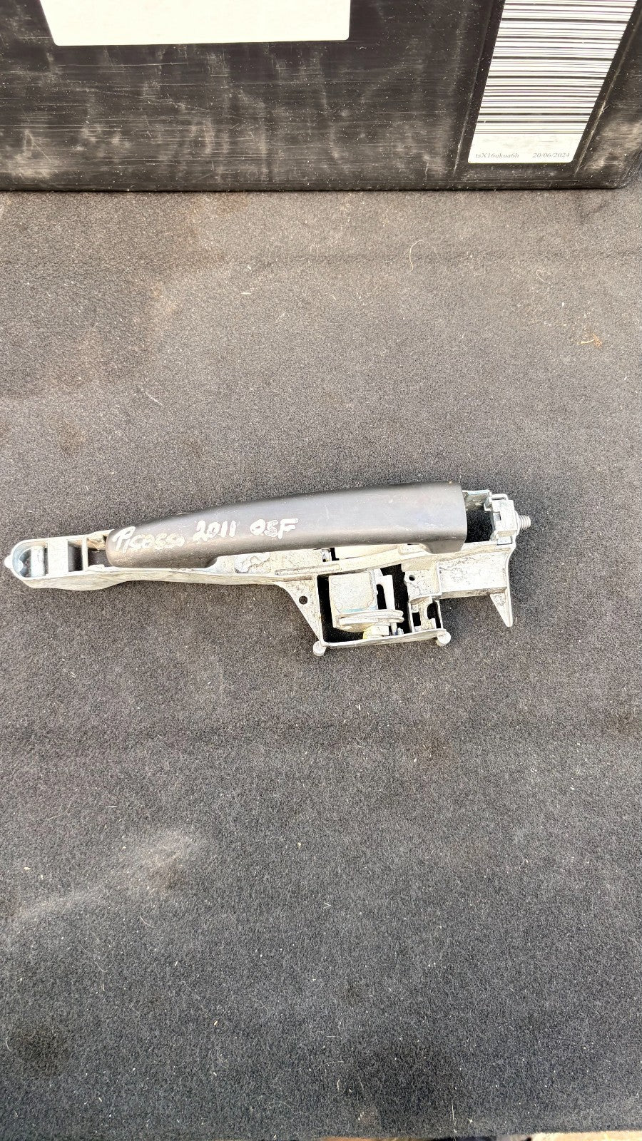 Citroen Picasso 2011 Front right front door exterior handle 1199D4