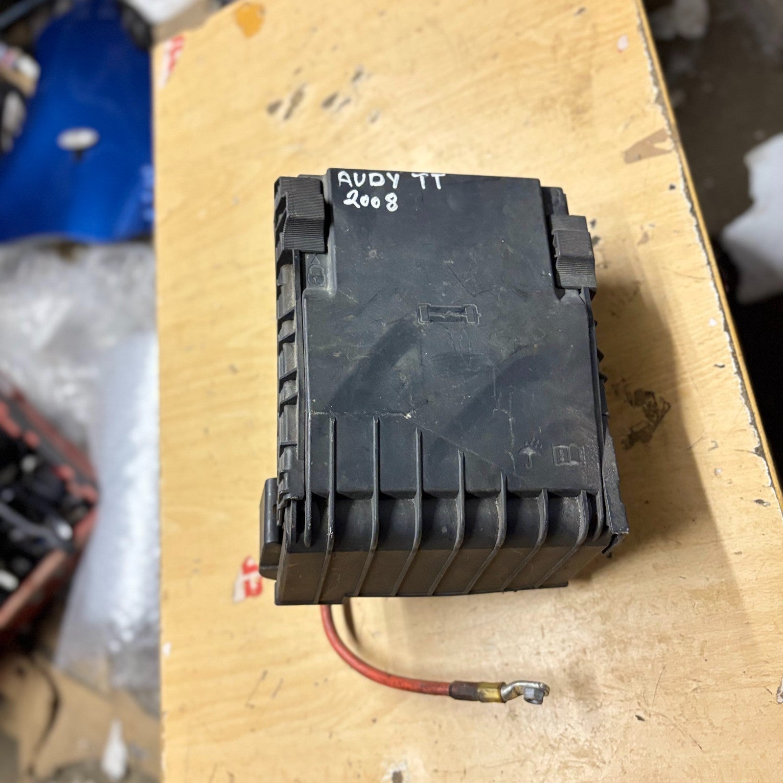 Audi TT 2006-2014 Fuse Relay Box 8J0907361