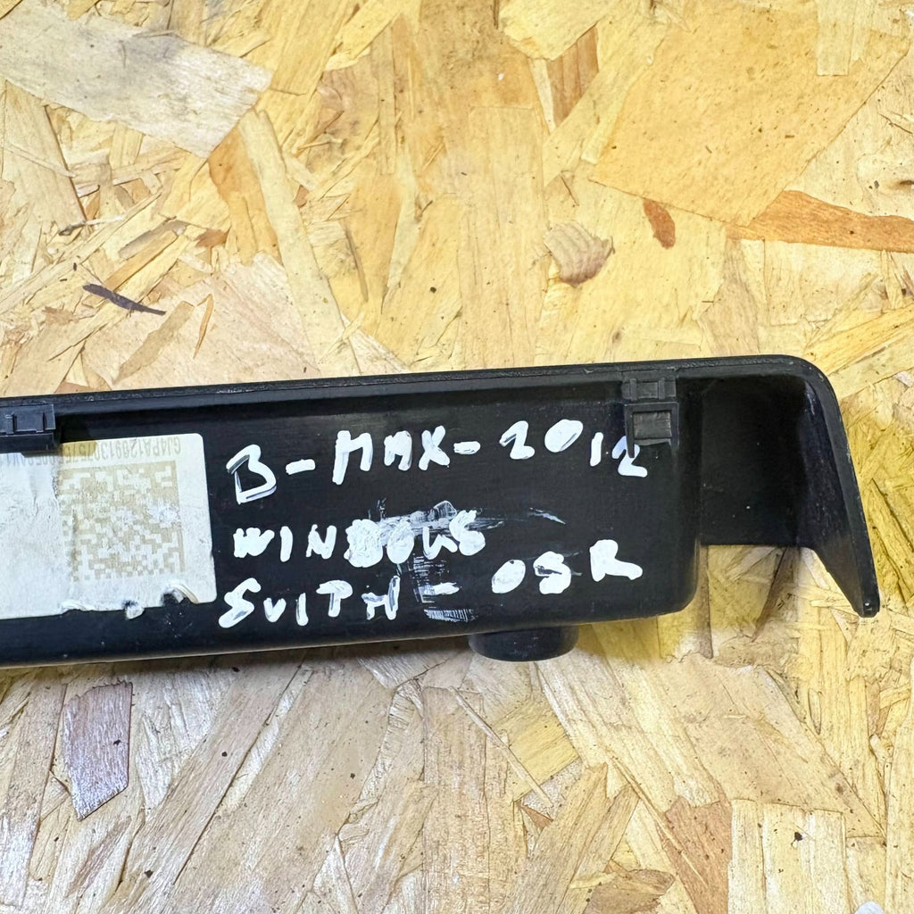 Ford B-Max 2012 WINDOW SWITCH & TRIM REAR RIGHT SIDE AV11-R226A36-ACW
