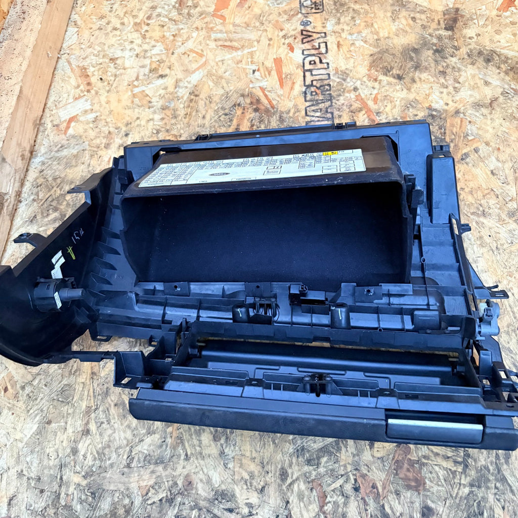 Range Rover Sport L320 2010-13 Discovery 4 2010-16 RHD Glove Box FFB000292XXX