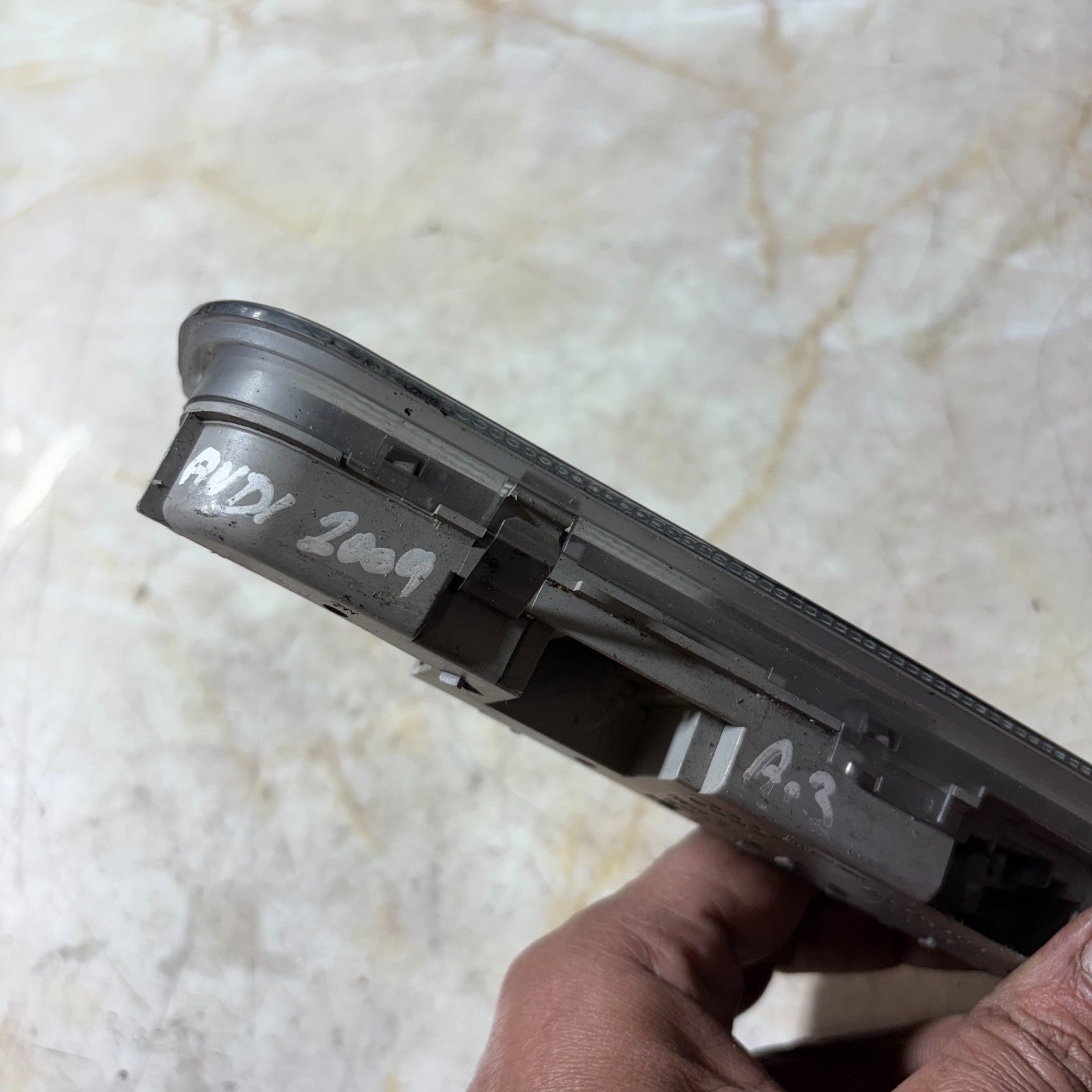 AUDI A3 INTERIOR CEILING LIGHT 8PO947111A 2003-2013