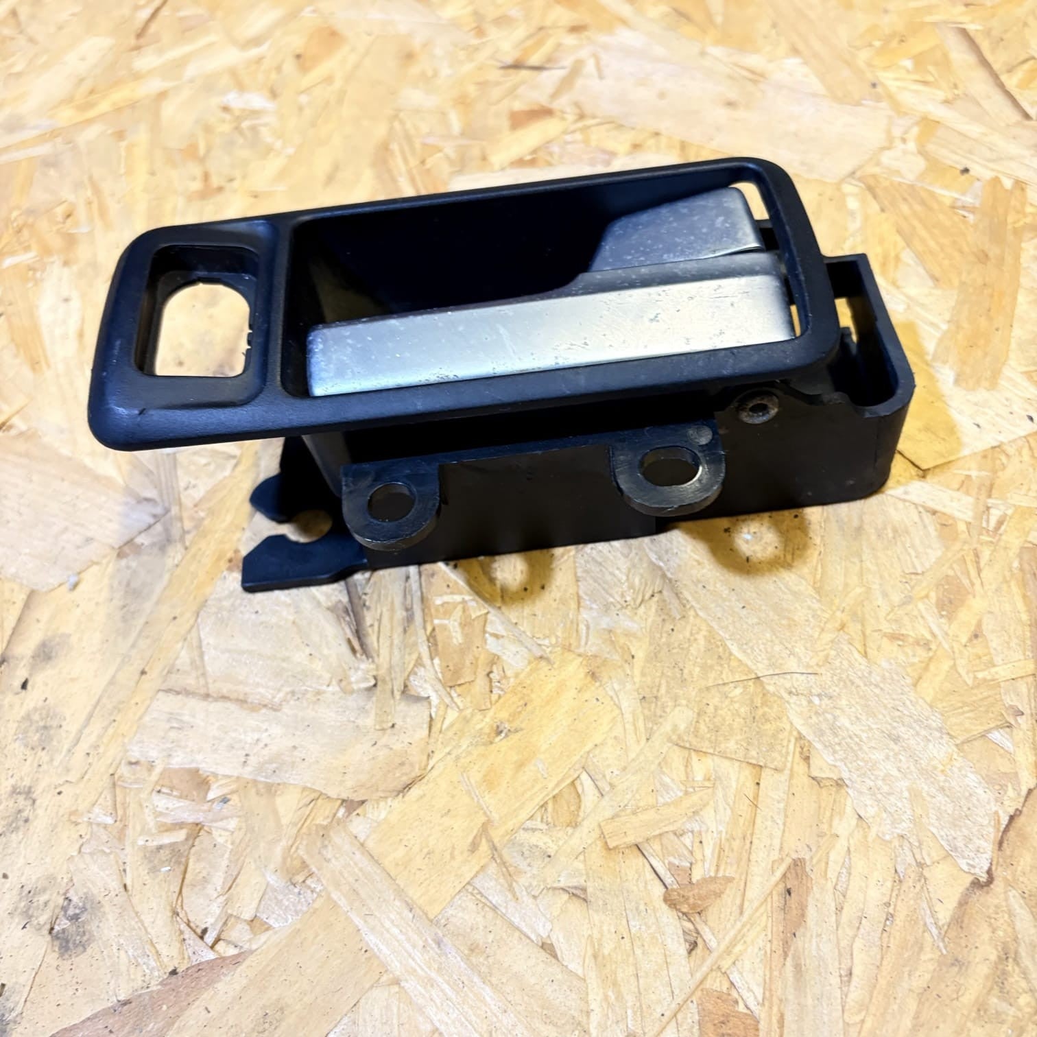 Ford Focus C-MAX Driver Rear Interior Door Handle 03-07 3M51R22600BA SBR43437