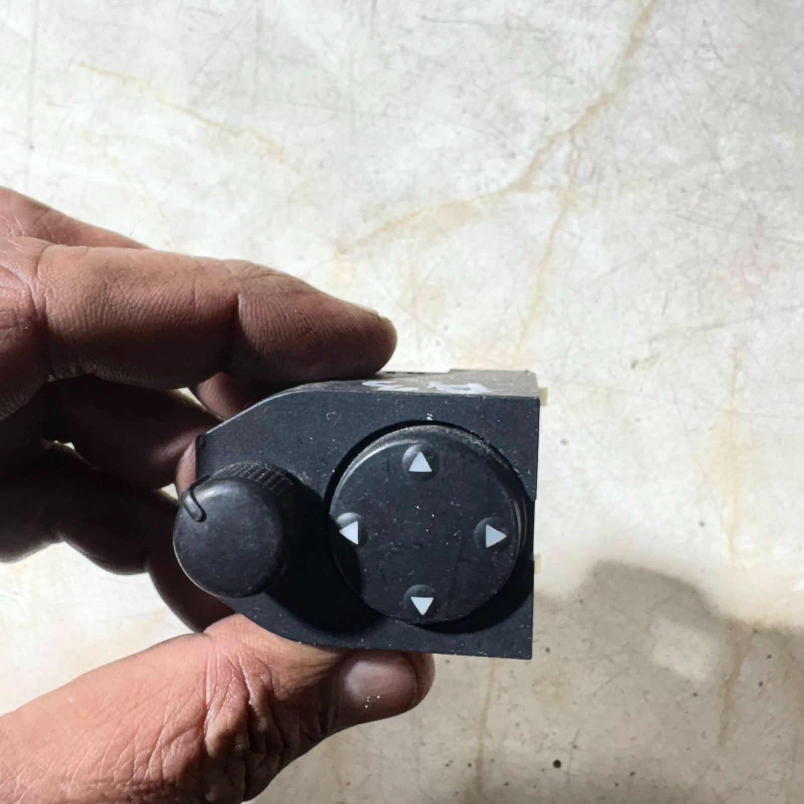 Audi A3 8P 2003?2012 Front Door Mirror Control Adjuster Switch 8E0959565