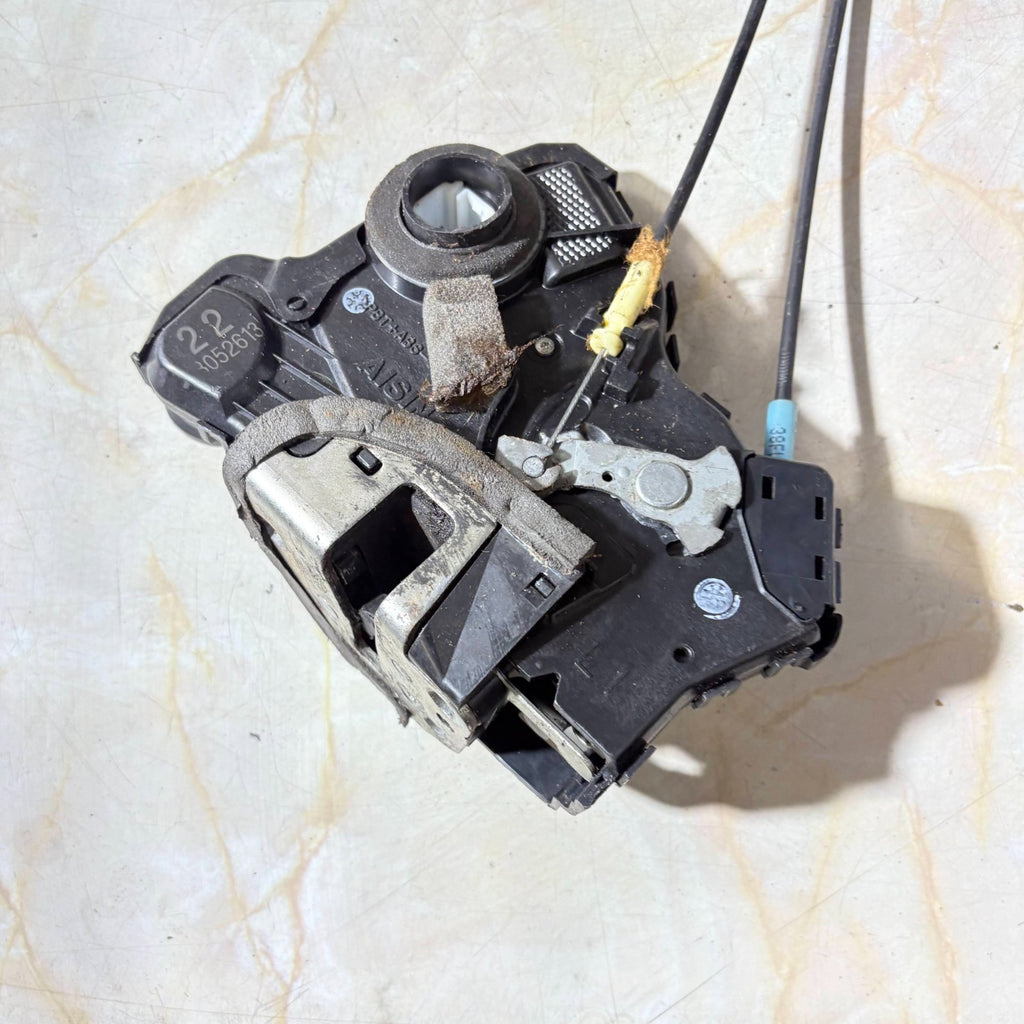 Daihatsu Sirion 2007-2015 Front Passenger Left Door Lock Catch Mechanism A046693