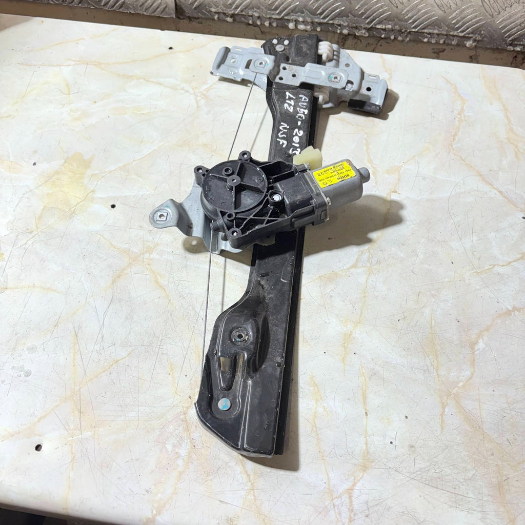 2013 CHEVROLET AVEO PASSENGER FRONT LEFT SIDE WINDOW MOTOR REGULATOR